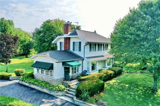 5380 Charleston Rd, Newton Falls, OH 44444