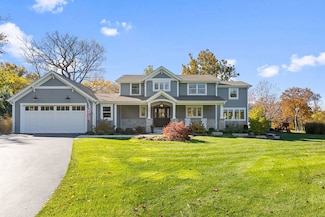 226 Biltmore Dr, North Barrington, IL 60010
