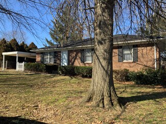 113 W End Dr, Lawrenceburg, KY 40342