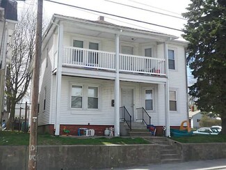 4 Beauchaine St, West Warwick, RI 02893