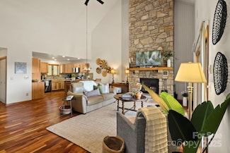 200 Lot Estes Dr Unit 4, Blowing Rock, NC 28605