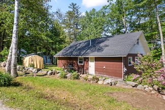 4 E Shore Dr, Greene, ME 04236