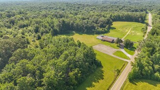 495 Tennessee 22, Jacks Creek, TN 38347