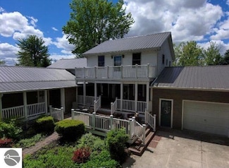 10454 W Taft Rd, Perrinton, MI 48871