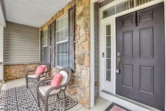 7 Westbury Dr, Berlin, NJ 08009