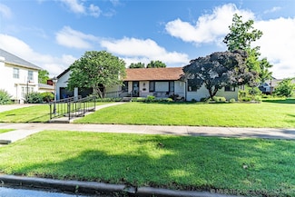 109 E 14th St, Pawhuska, OK 74056