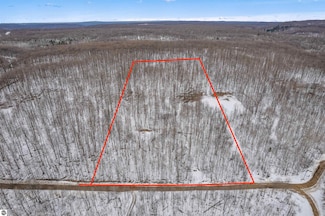 00 Valleyview Dr Unit 30, Lakes of the North, MI 49730