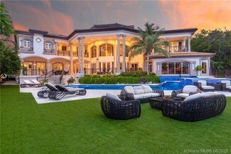 24 Tahiti Beach Island Rd, Miami, FL 33143