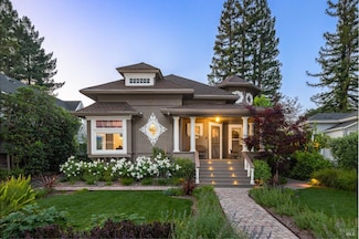 423 Matheson St, Healdsburg, CA 95448