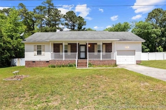 639 Chapel Hill Rd, Spring Lake, NC 28390