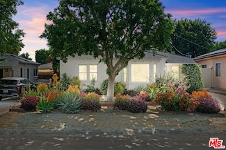 6311 Colbath Ave, Van Nuys, CA 91401