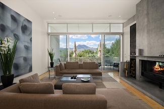 260 Spur Ln, Ketchum, ID 83340