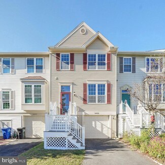 46692 Sandalwood Square, Sterling, VA 20164