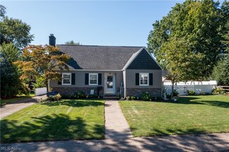 1824 36th St NW, Canton, OH 44709