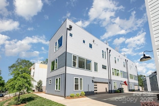 302 Wesley Heights Way, Charlotte, NC 28208