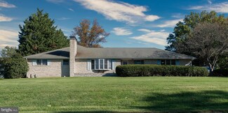 401 E Moyer Rd, Pottstown, PA 19464