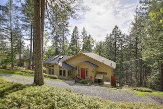 6222 Green Ridge Dr, Foresthill, CA 95631