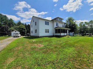 5041 New York 52, Jeffersonville, NY 12748