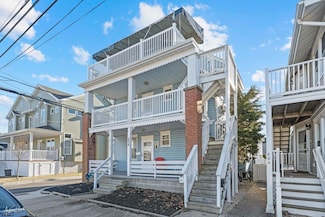 608 1st St, Ocean City, NJ 08226