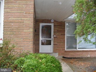 206 E Providence Rd, Lansdowne, PA 19050