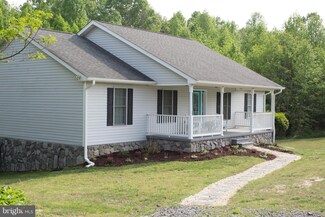 25157 Hunter Ln, Ruther Glen, VA 22546