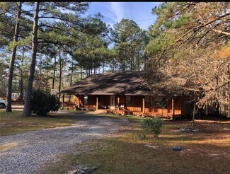 128 Todd Rd, Leesville, LA 71446