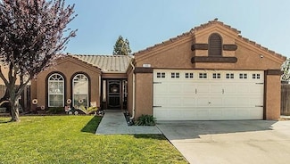 1801 E Chennault Ave, Fresno, CA 93720