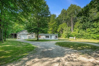 12467 S Running Deer Ln, Grant, MI 49327