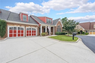 2314 Sandy Oaks Dr, Marietta, GA 30066