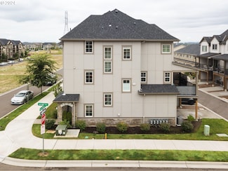 16052 NW Pristine Ln, Portland, OR 97229
