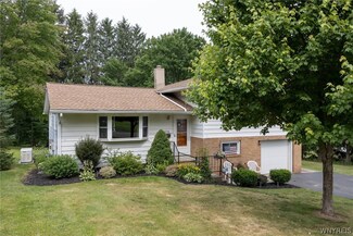 8758 Violet Pkwy, Eden, NY 14057