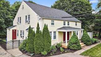 10 Carlisle Rd Unit 12, Bedford, MA 01730