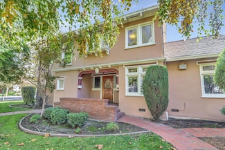 696 E San Carlos St, San Jose, CA 95112