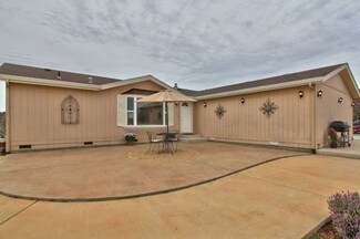 40160 Bluejay Ln, Soledad, CA 93960