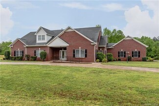 1342 Bryson Creek Rd, Mc Connells, SC 29726