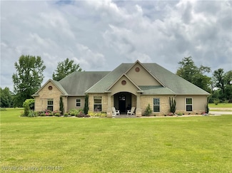 3414 Bugscuffle Rd, Lavaca, AR 72941