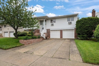 3379 Bertha Dr, Baldwin, NY 11510