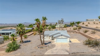 13485 S Canyon Dr, Topock, AZ 86436