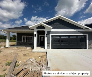 3304 Stonebrook Ln, Norfolk, NE 68701