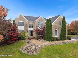 5 Willow Ct, Manahawkin, NJ 08050