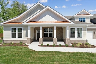 2216 Edwin Dr, Chesapeake, VA 23322