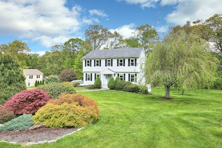 23 Davis Rd, Seymour, CT 06483