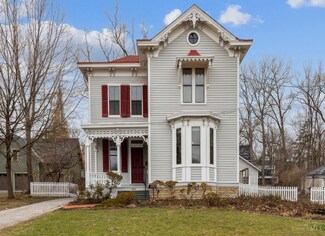 895 Greenville Ave, Cincinnati, OH 45246