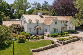 6 Over Rock Ln, Westport, CT 06880