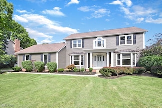 7583 Lakedge Ct, Hudson, OH 44236
