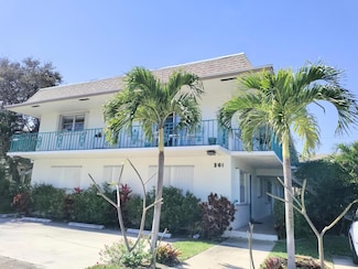 301 S Lakeside 2 Dr Unit 2, Lake Worth Beach, FL 33460