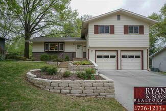 2829 Nevada St, Manhattan, KS 66502
