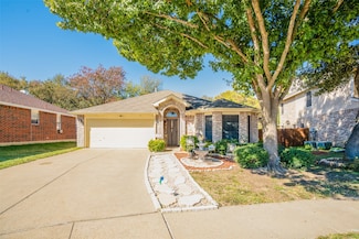 905 Mill Spring Dr, Garland, TX 75040