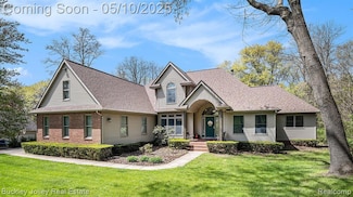 6858 Corrigan Dr, Brighton, MI 48116