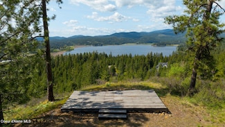 NKA W Julia Dr, Hauser, ID 83854